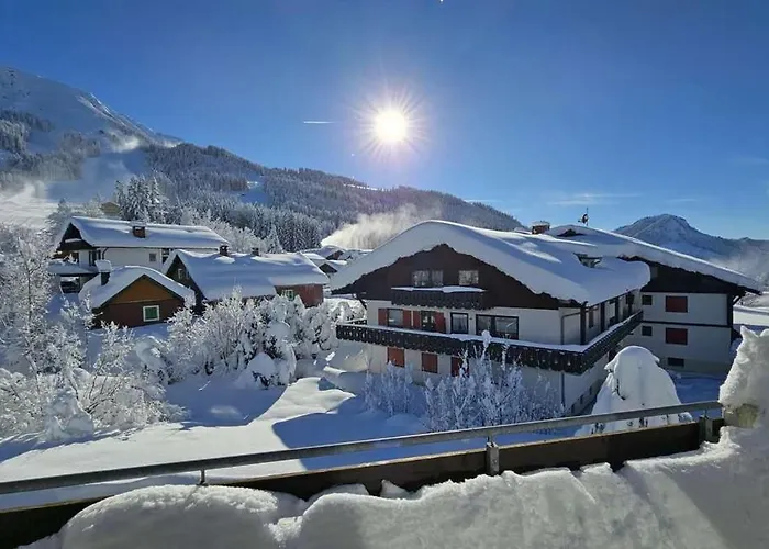 Bergnest Iseler Mit Panoramablick
